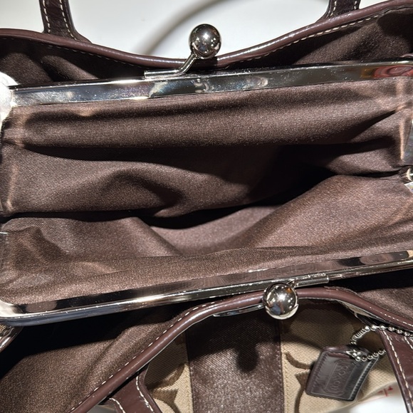 NWOT COACH F17424 Signature Bag, Vintage Tan/Brown Canvas Metallic Trim - Picture 7 of 16